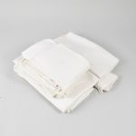 537075 Linen cloths